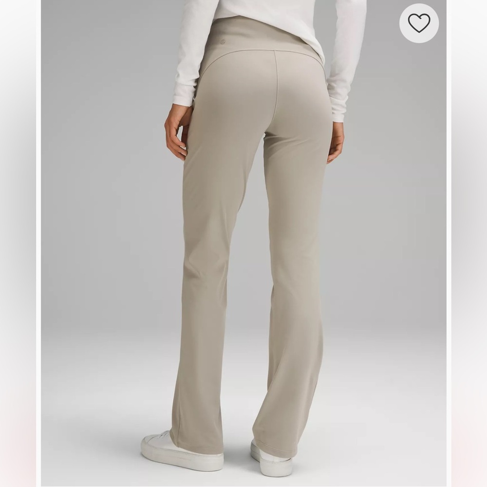 BNWT - lululemon Smooth Fit Pull-On High-Rise Pant